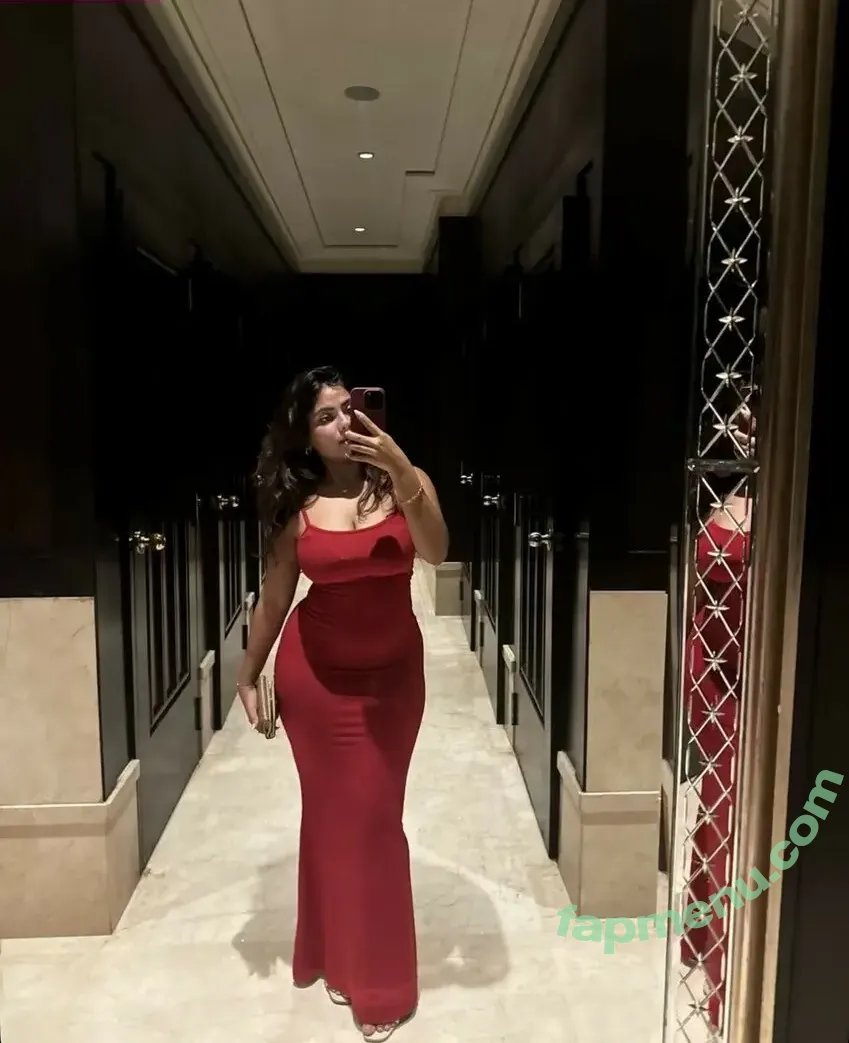 Lavanya Pandiya nude photo #0030 (lavanyapandiya)