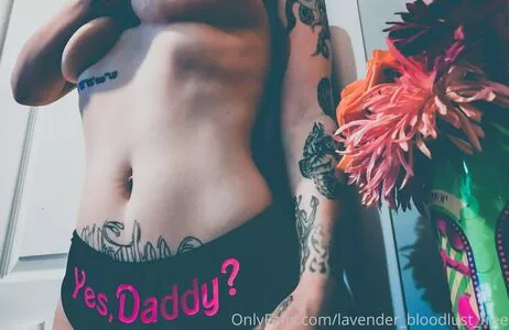lavender_bloodlust_free / freedeadcat_woah nude photo #0004
