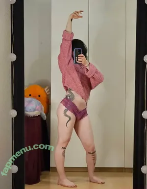 Lavendersmol nude photo #0201