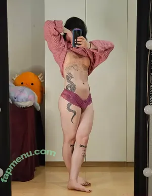 Lavendersmol nude photo #0204