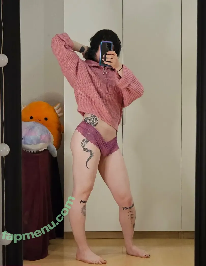 Lavendersmol nude photo #0202 (Lavendersmol)
