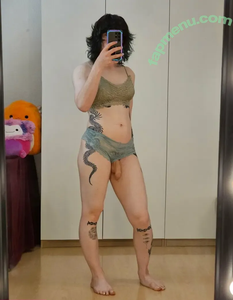 Lavendersmol nude photo #0235 (Lavendersmol)