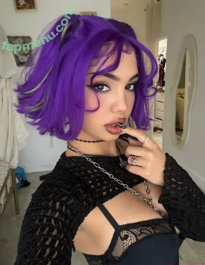 layladelinexo nude photo #0015 (layladelinex)