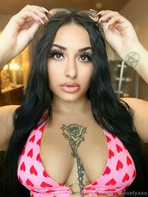 laylalovelyxxx / layla_lovely57 nude photo #1904
