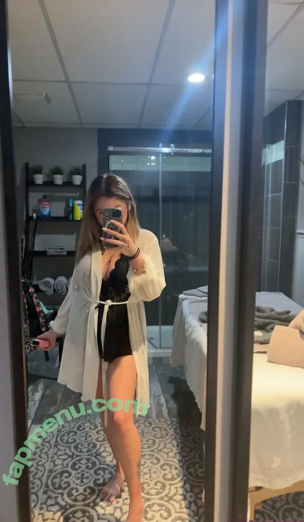 laylathegoddess19xo nude photo #0005 (laylathegoddess19xo)