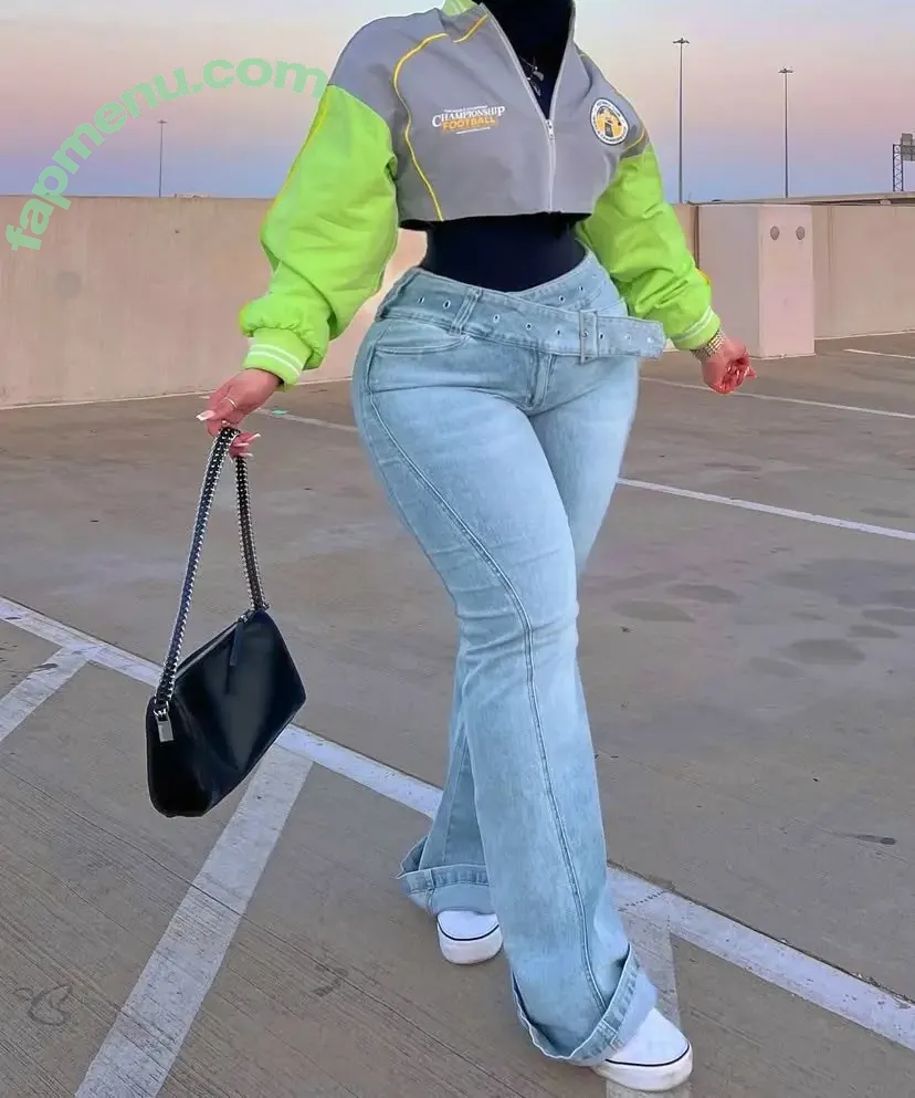 layloolaaaaaa nude photo #0011 (layloolaaaaaa)
