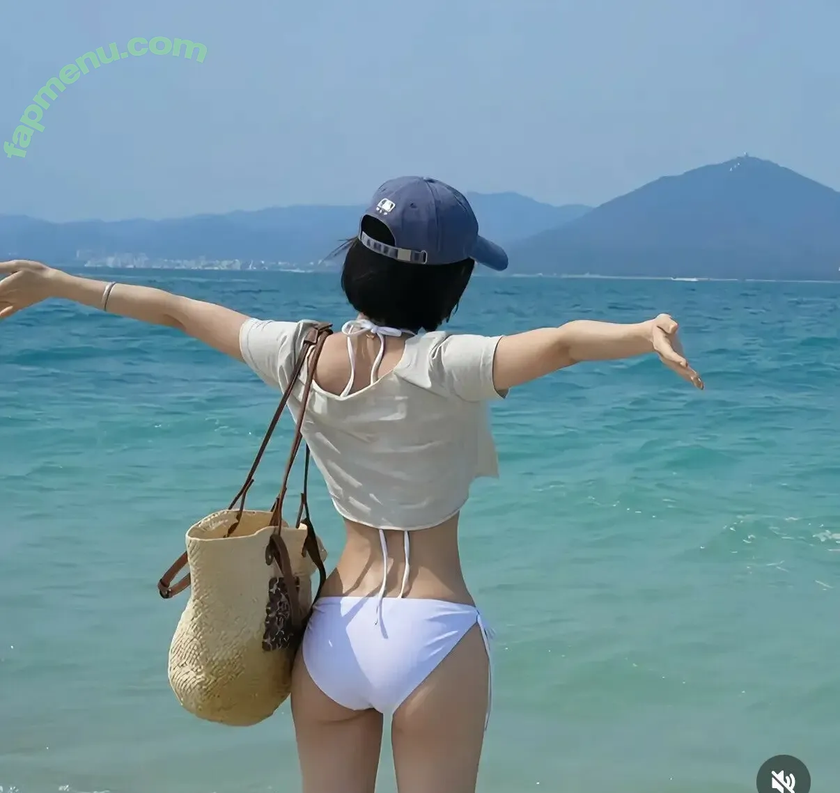 lazysister.mei nude photo #0003 (Lazy Sister Mei)