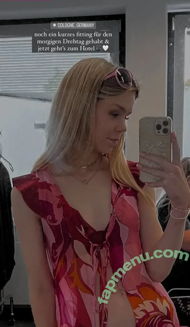Lea Peach nude photo #0922 (Lea Peach)