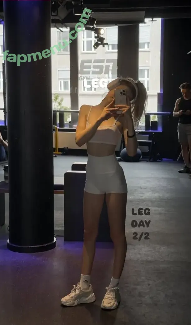 Lea Peach nude photo #1450 (Lea Peach)