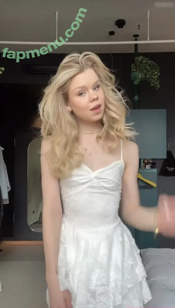 Lea Peach nude photo #1456 (Lea Peach)