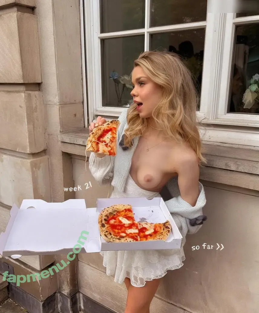 Lea Peach nude photo #1462 (Lea Peach)