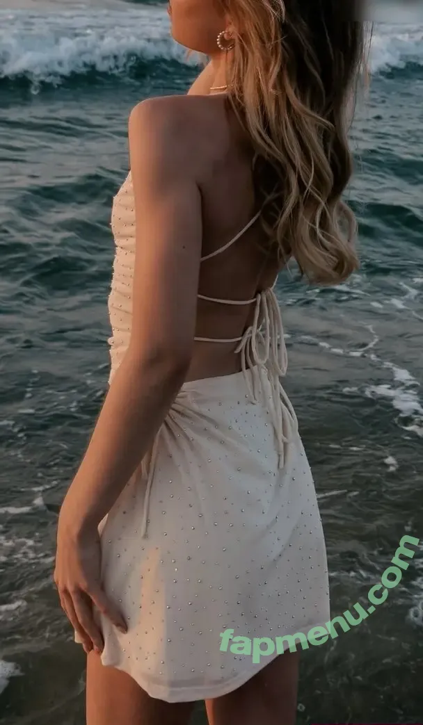 Lea Peach nude photo #1532 (Lea Peach)