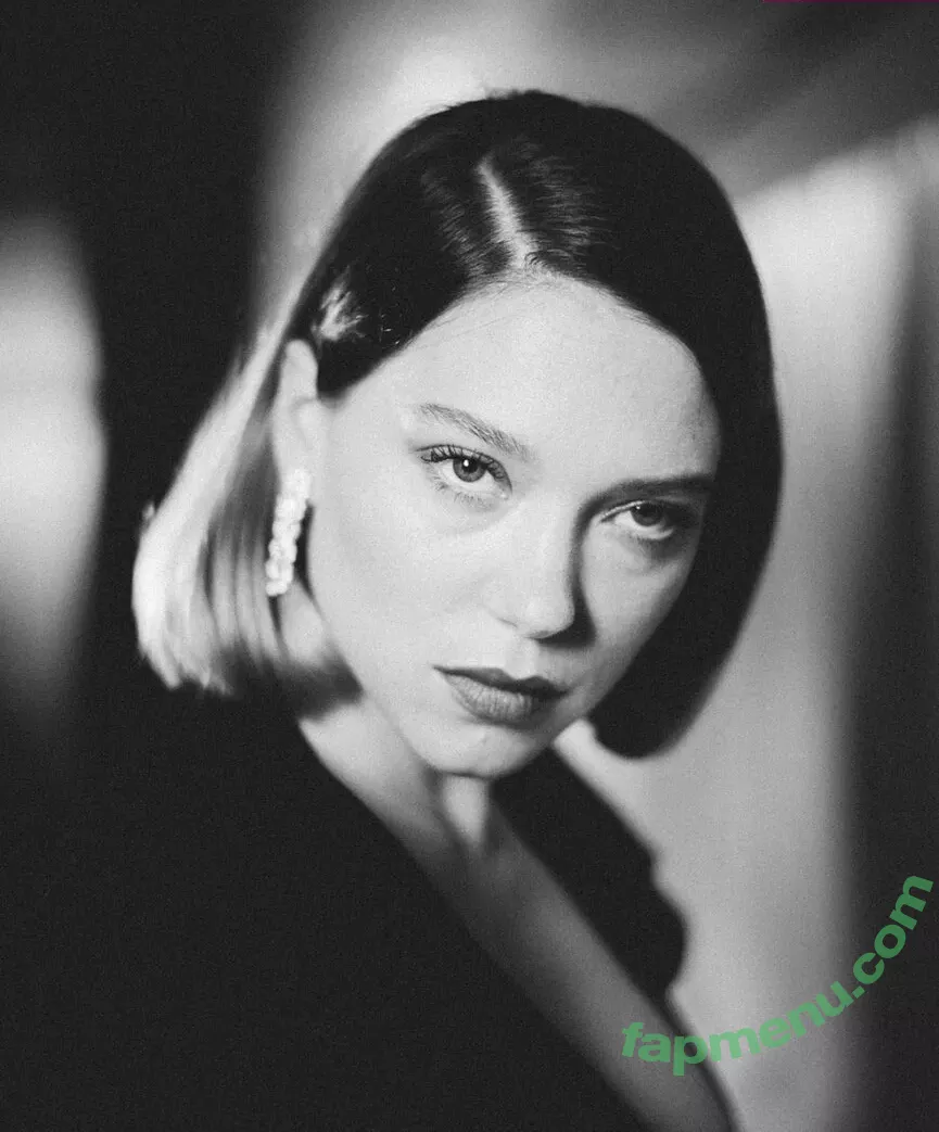 Lea Seydoux nude photo #0186 (leaseydouxfr)