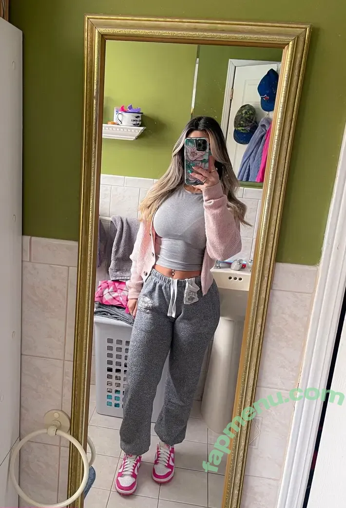 Leafsnlifts nude photo #0002 (Leafsnlifts)