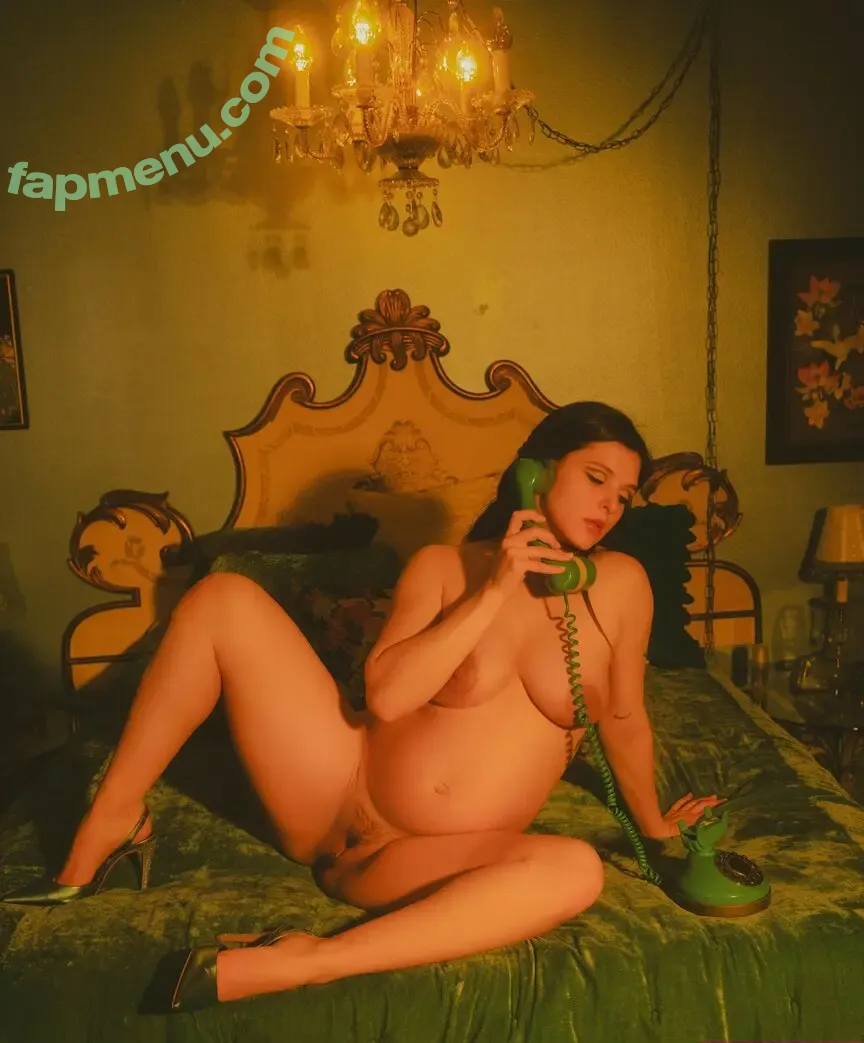 Leah Gotti nude photo #2747 (leahgotti / leahgotti0 / leahgotti___)