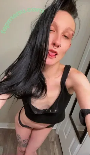  nude photo #0002