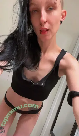  nude photo #0003