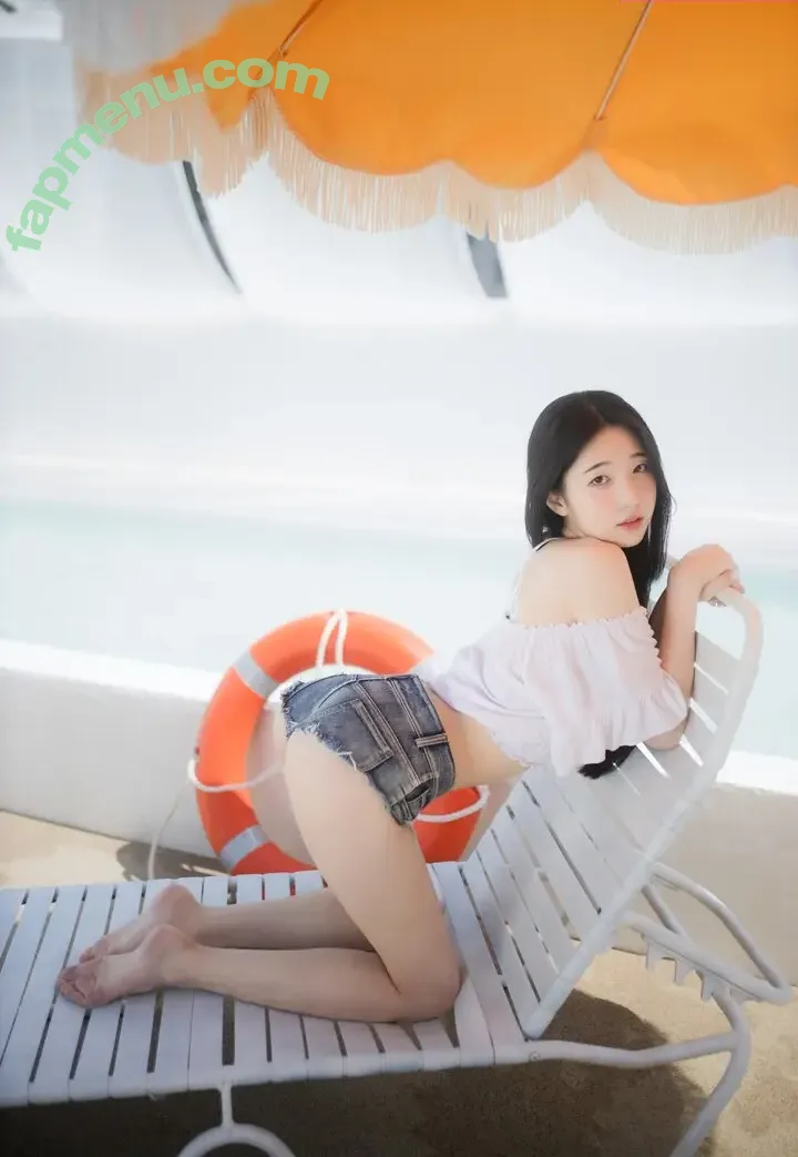 Lee Yeonwoo nude photo #0520 (yeonwooahh / 이연우)