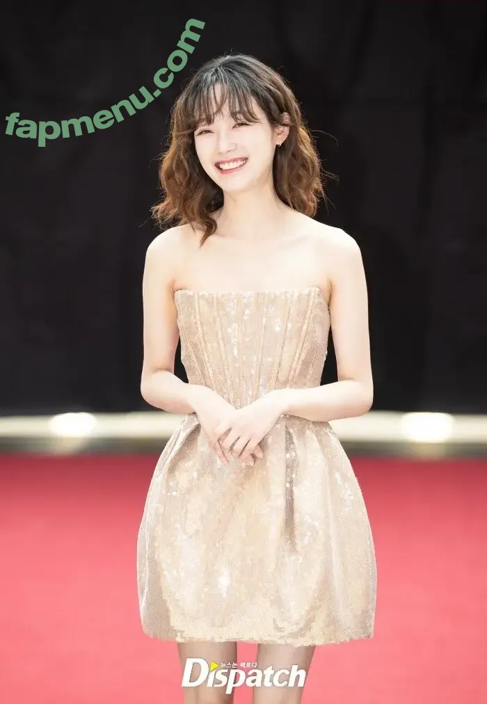 Lee Yoo Mi nude photo #0004 (Lee Yoo Mi)