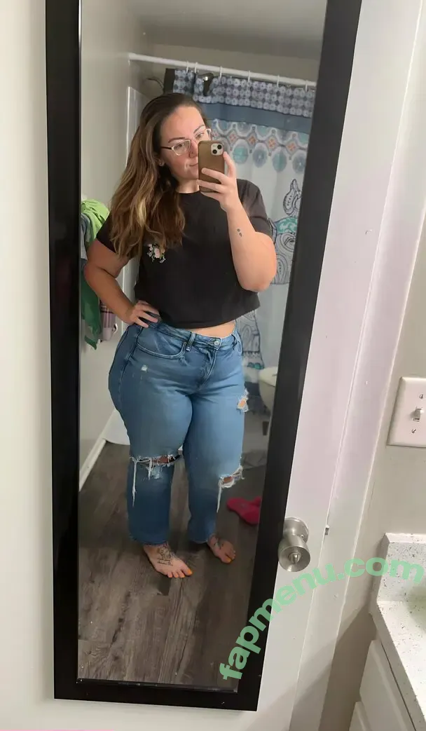 leeleexxxo nude photo #0006 (leeleexo__)