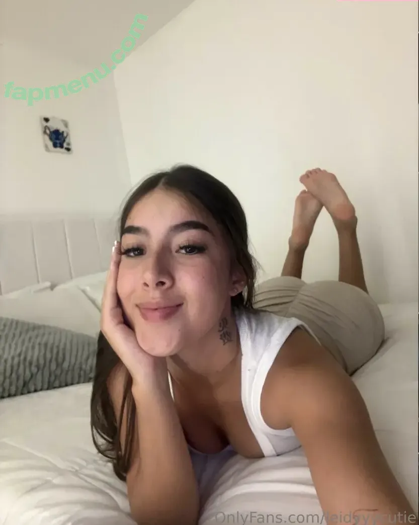 leidyyycutie nude photo #0002 (KlotreyBei / leidyyyrdgz / longlegcutie_)