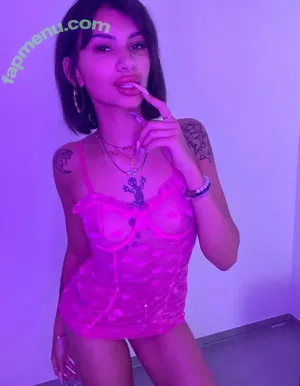  nude photo #0009