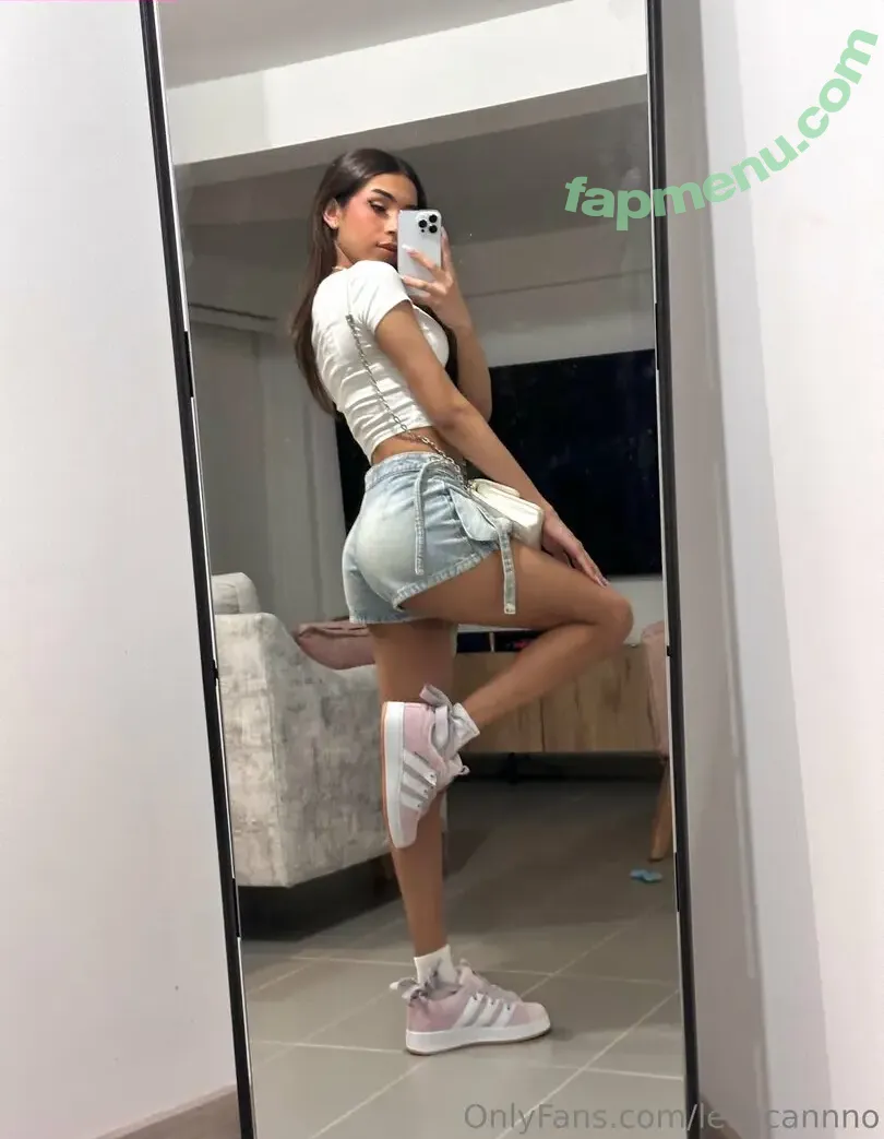 leilacannno nude photo #0047 (leilacannnno)