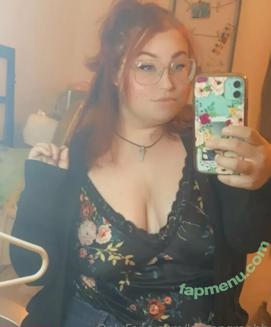 lemongraabb nude photo #0021 (lemongraabb)