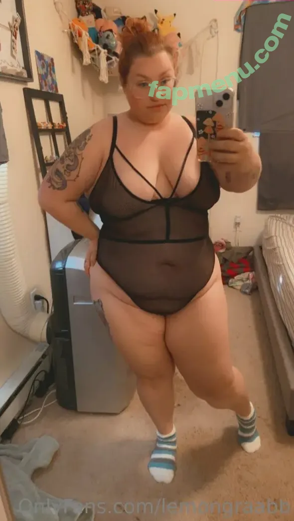 lemongraabb nude photo #0035 (lemongraabb)