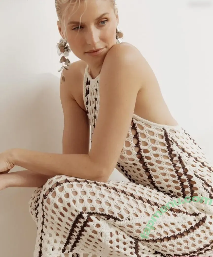 Lena Gercke nude photo #1439 (lenagercke)