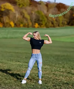 Lena Ramsteiner / fitness.prinzessin nude photo #0035