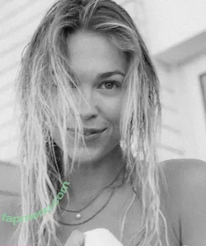 Lena Schwender / Lena ✨ / lenaschwender_ nude photo #0040