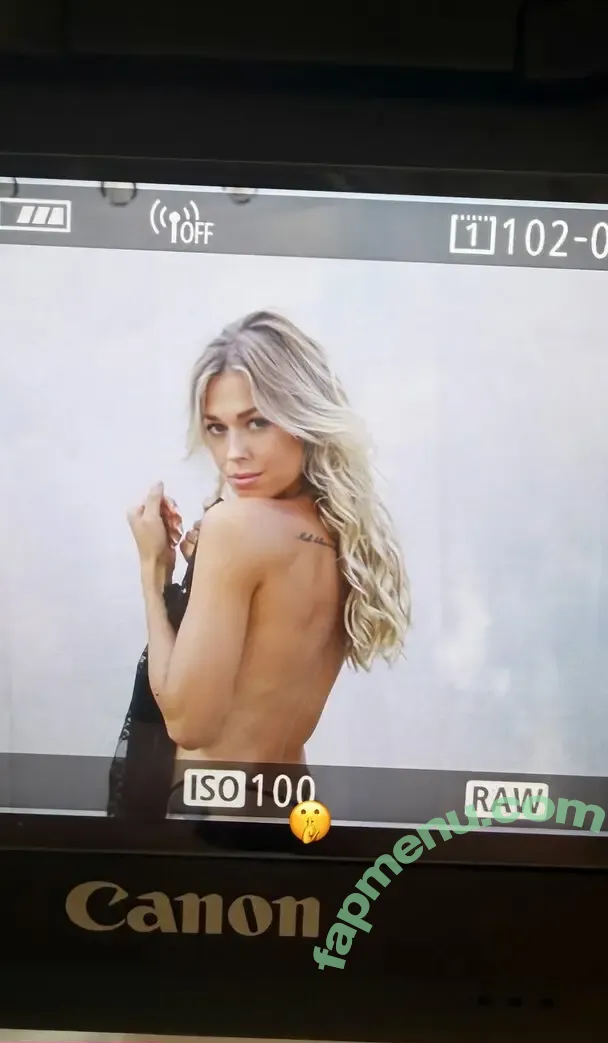 Lena Schwender nude photo #0011 (Lena ✨ / lenaschwender_)