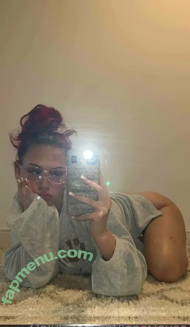 lenacarinaxx nude photo #0020 (lenacarinaxx)