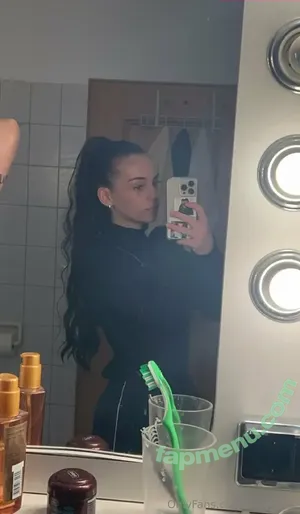  nude photo #0005