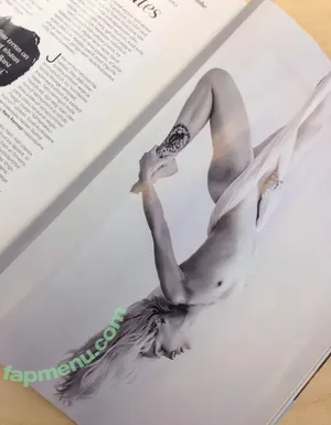  nude photo #0008
