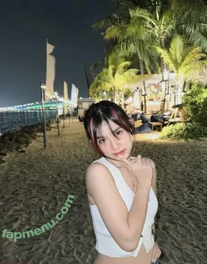 Leonazhen / Shilingzen nude photo #0003