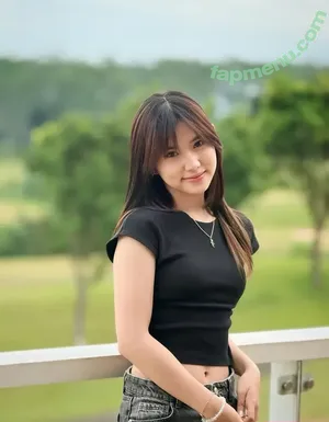 Leonazhen / Shilingzen nude photo #0007