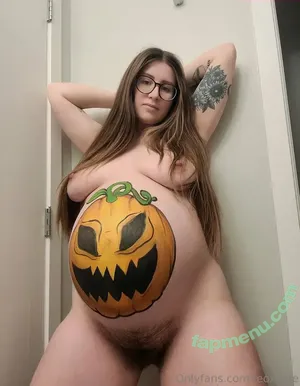  nude photo #0002