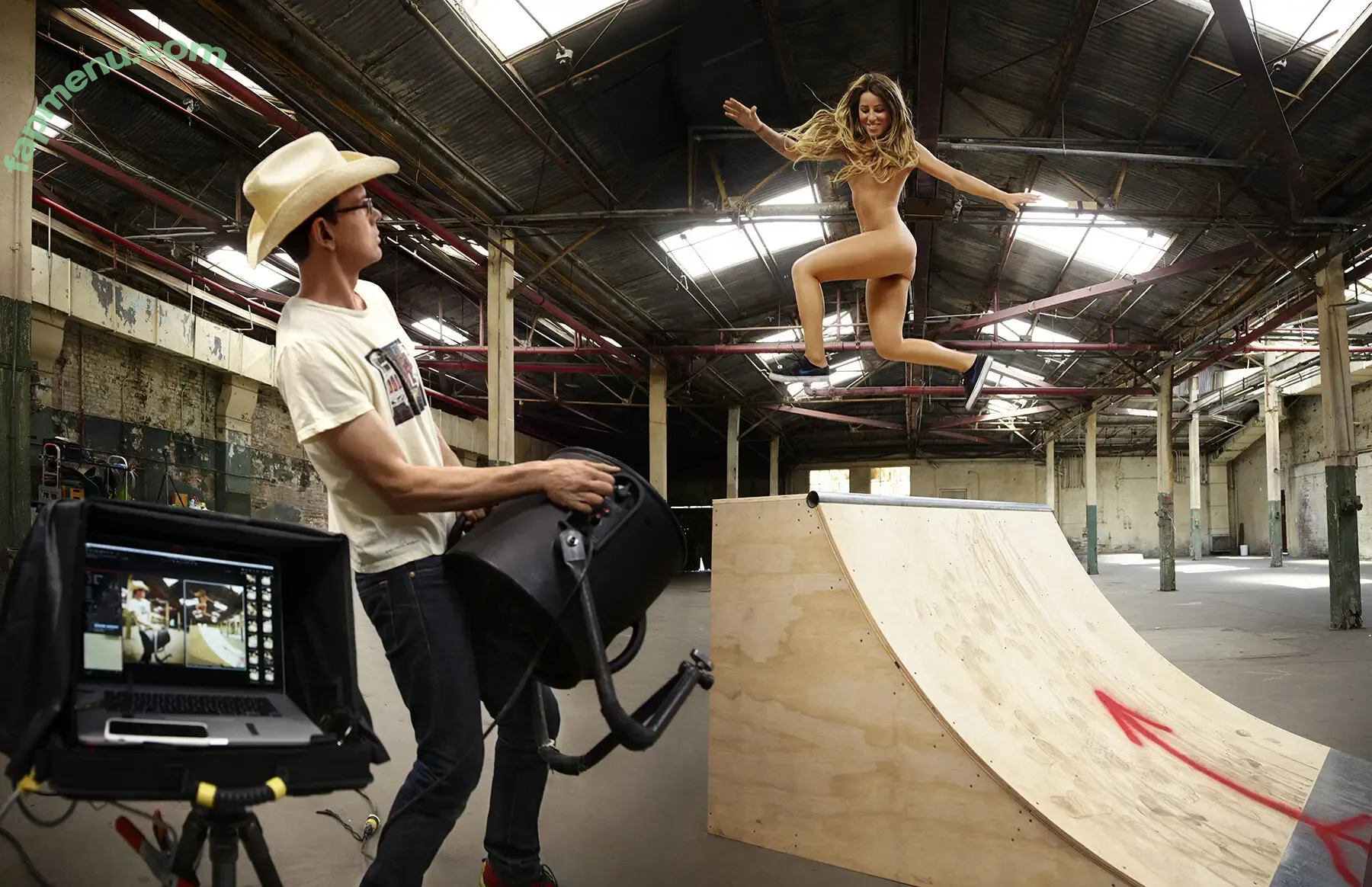 Leticia Bufoni nude photo #0427 (leticiabufoni)