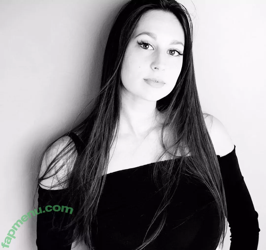 Letizia Ceresa nude photo #0074 (lucre_photos)