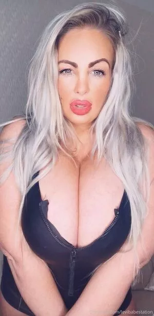 levibabestation / Jema Gilsenan / princess Levi nude photo #0061