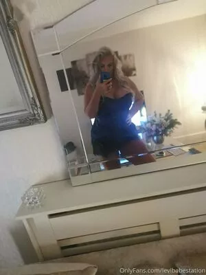 levibabestation / Jema Gilsenan / princess Levi nude photo #0151
