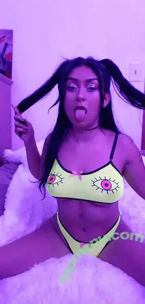  nude photo #0003