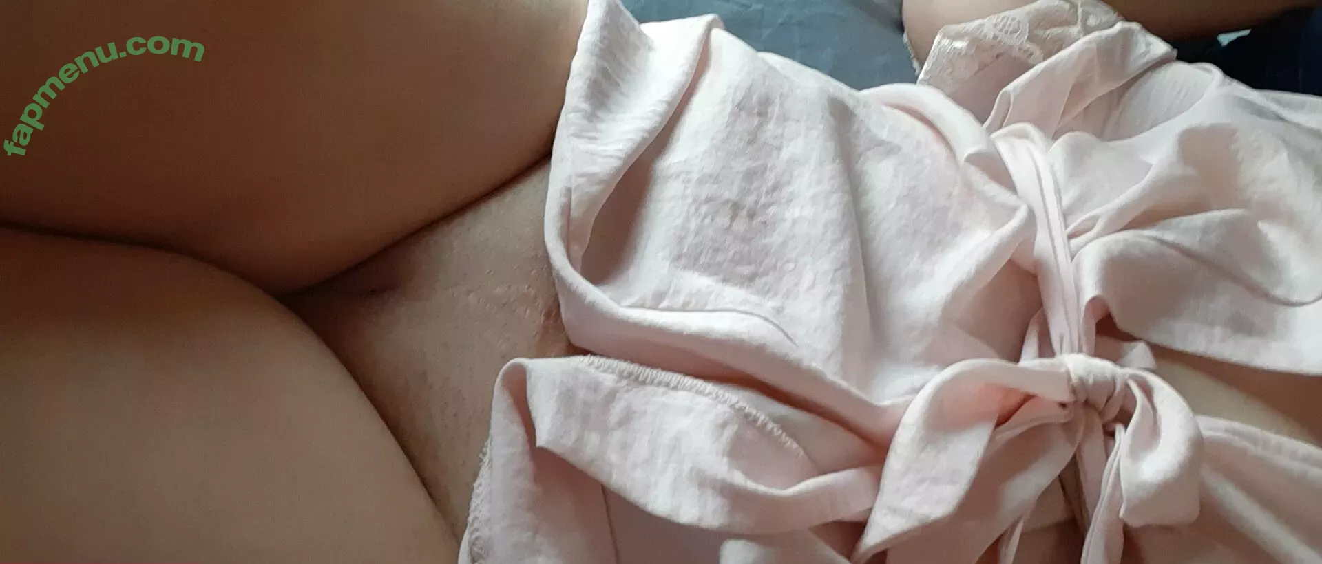 Lewdladyj nude photo #0088 (Morty25968678 / geeklady_j / l3wdgirl)