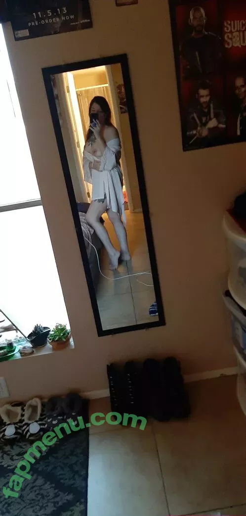 Lewdladyj nude photo #0099 (Morty25968678 / geeklady_j / l3wdgirl)