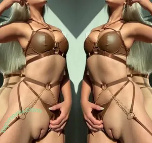  nude photo #0009