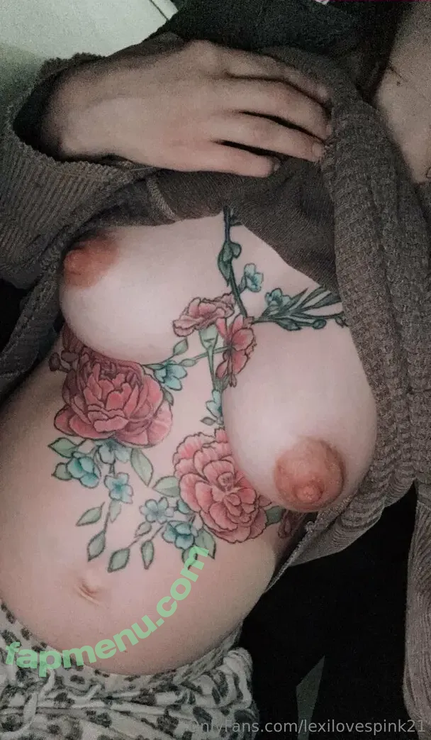 lexilovespink21 nude photo #0015 (lexilovespink21)