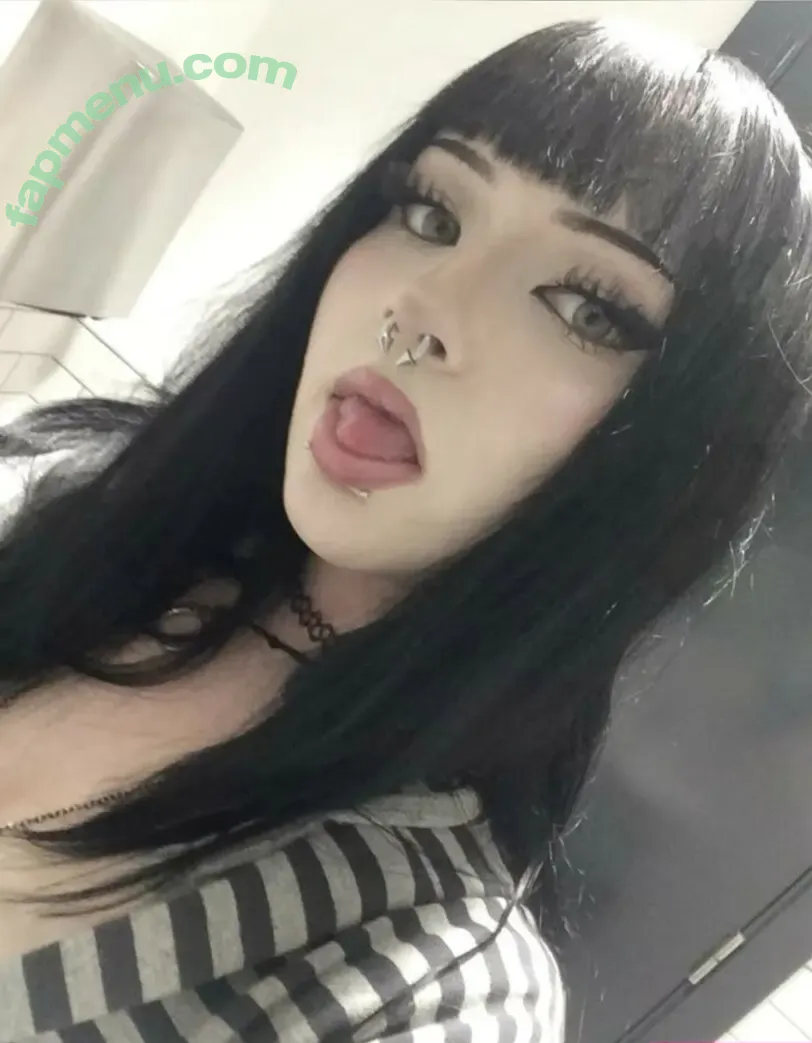 lexloia nude photo #0005 (lexlululala)