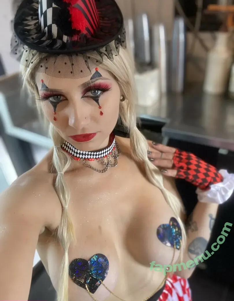 Lexze nude photo #0142 (lexkze_ / lexzann)